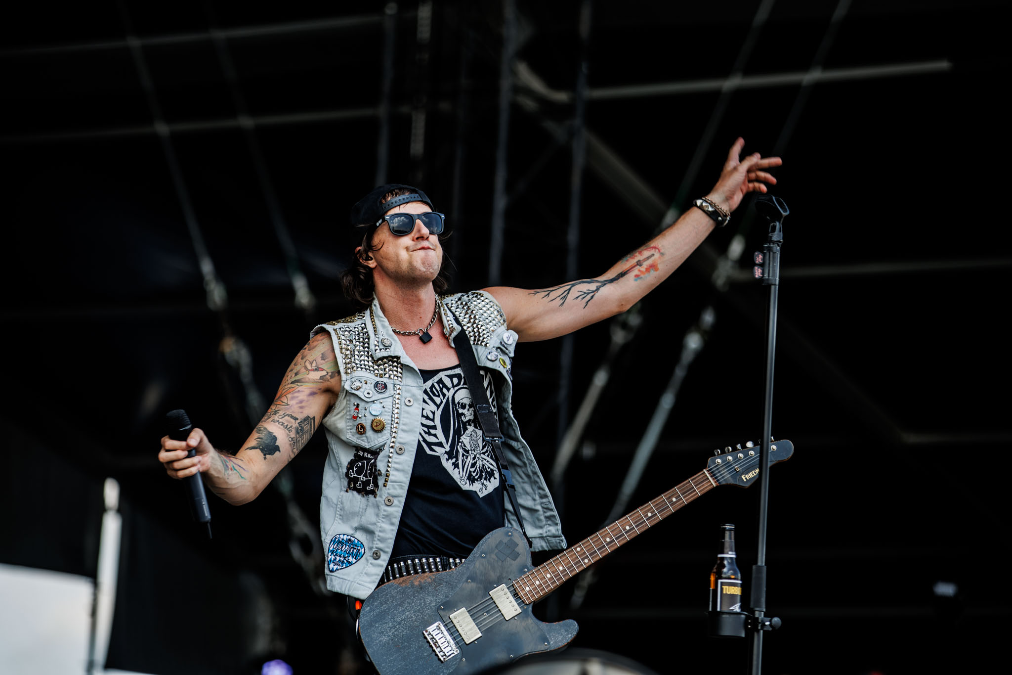 Bild vom Liveauftritt der Band Turbobier beim Summer Breeze 2025