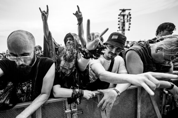 Bild vom Liveauftritt der Band Fit for a King beim Summer Breeze 2025