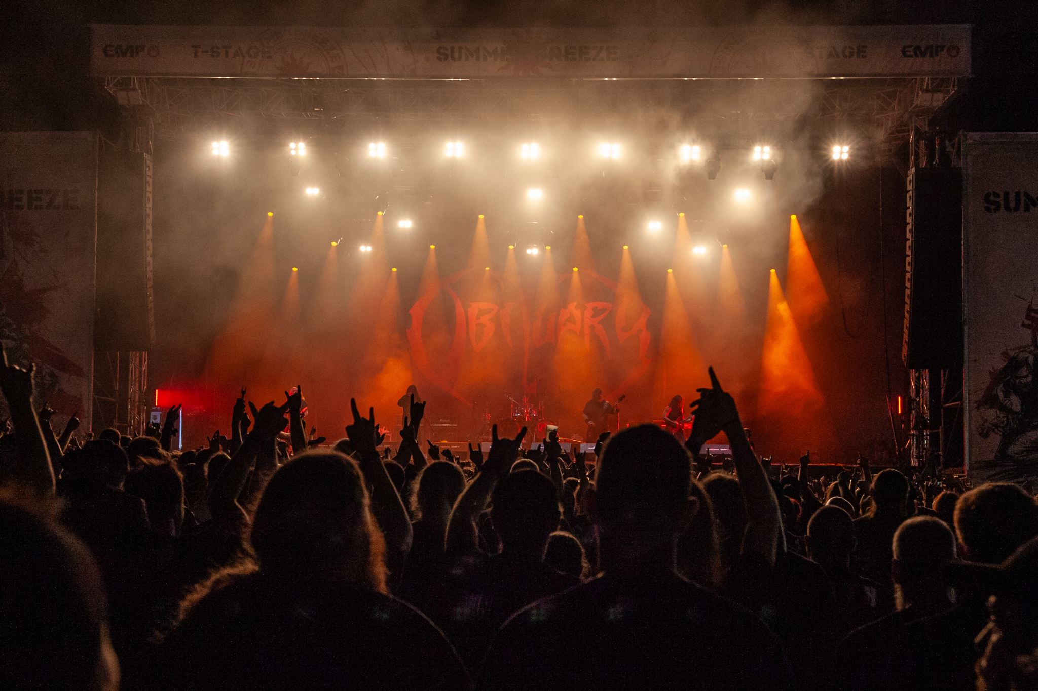 Bild vom Liveauftritt der Band Obituary beim Summer Breeze 2025