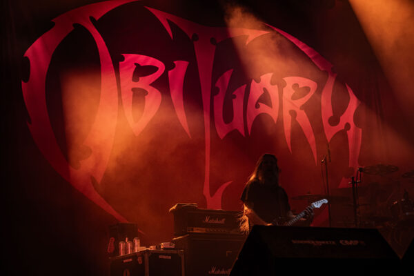 Bild vom Liveauftritt der Band Obituary beim Summer Breeze 2025