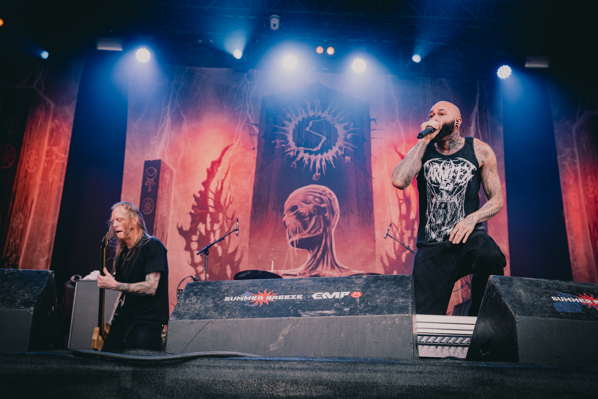 Bild vom Liveauftritt der Band Suffocation beim Summer Breeze 2025