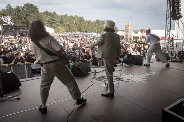 Bild vom Liveauftritt der Band Vianova beim Summer Breeze 2025