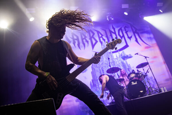 Bild vom Liveauftritt der Band Warbringer beim Summer Breeze 2025