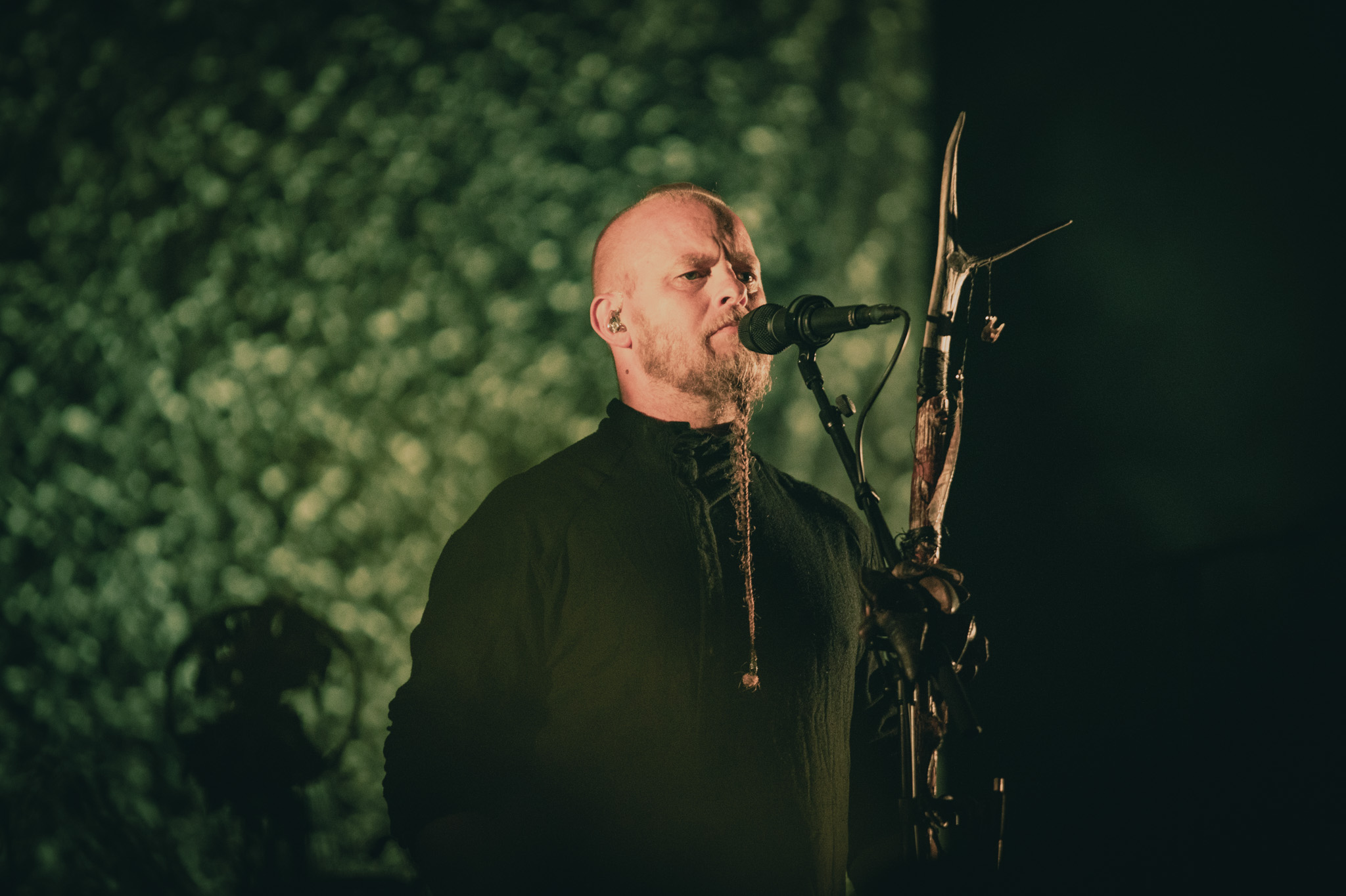 Bild vom Liveauftritt der Band Wardruna beim Summer Breeze 2025