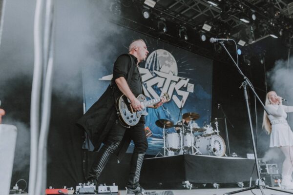 Bild vom Liveauftritt der Band Arctis beim Summer Breeze 2025