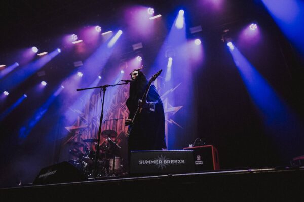 Bild vom Liveauftritt der Band Imperial Triumphant beim Summer Breeze