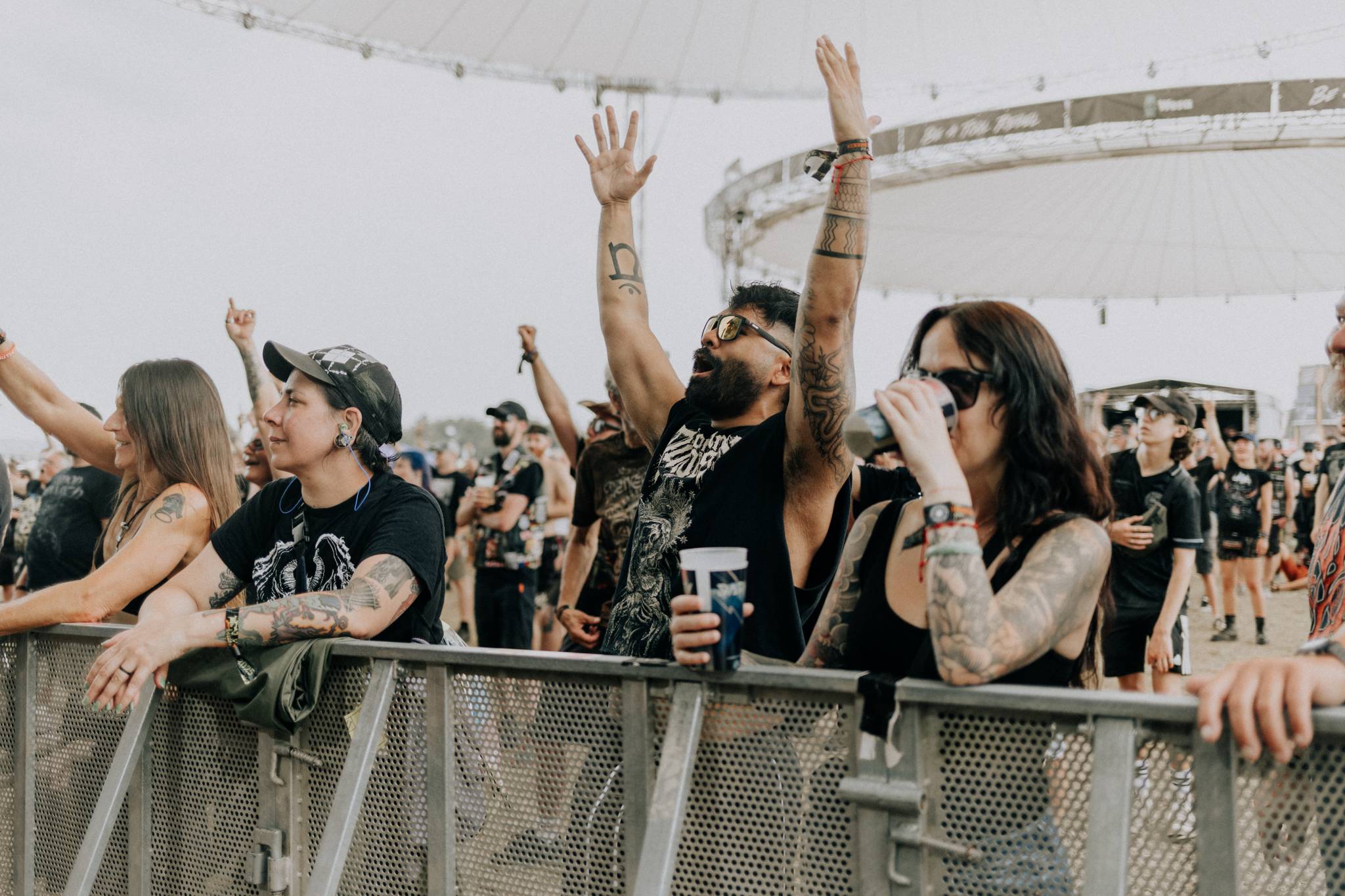 Bild vom Liveauftritt der Band koya beim Summer Breeze 2025