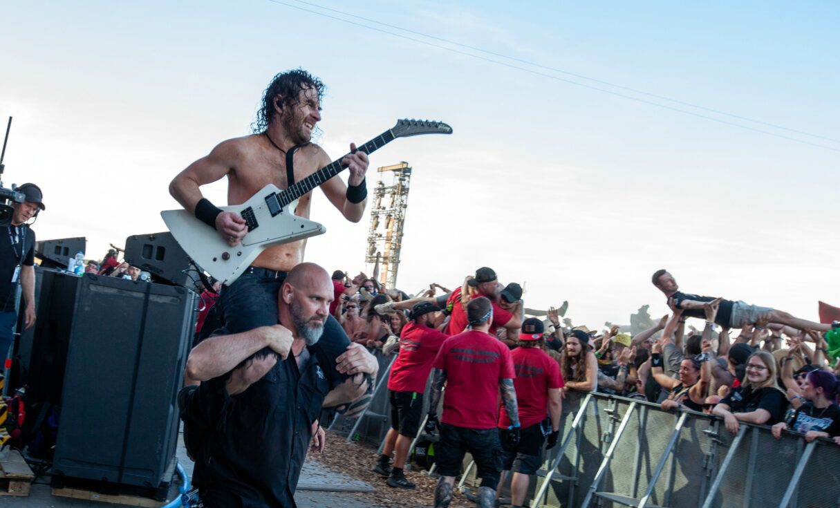 AIRBOURNE - Bierdosen-Zerquetscher from Down Under